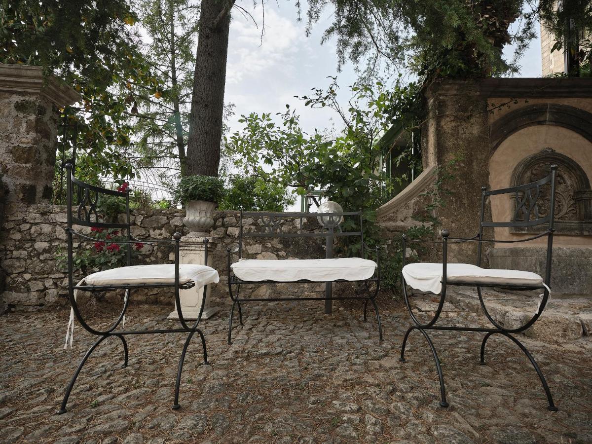 Agriturismo Castello Santa Margherita Cori Exteriör bild