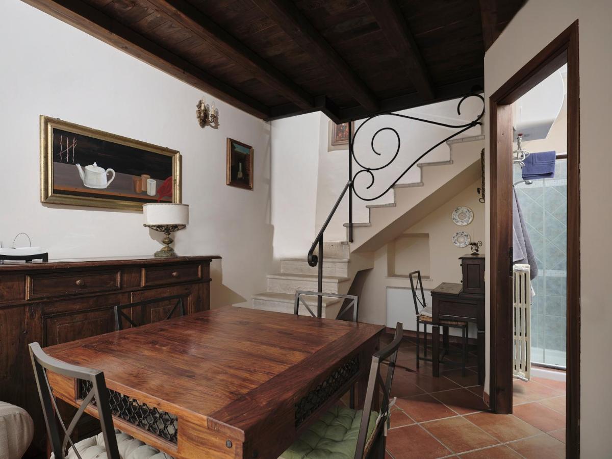Agriturismo Castello Santa Margherita Cori Exteriör bild