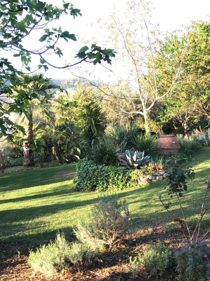 Agriturismo Castello Santa Margherita Cori Exteriör bild