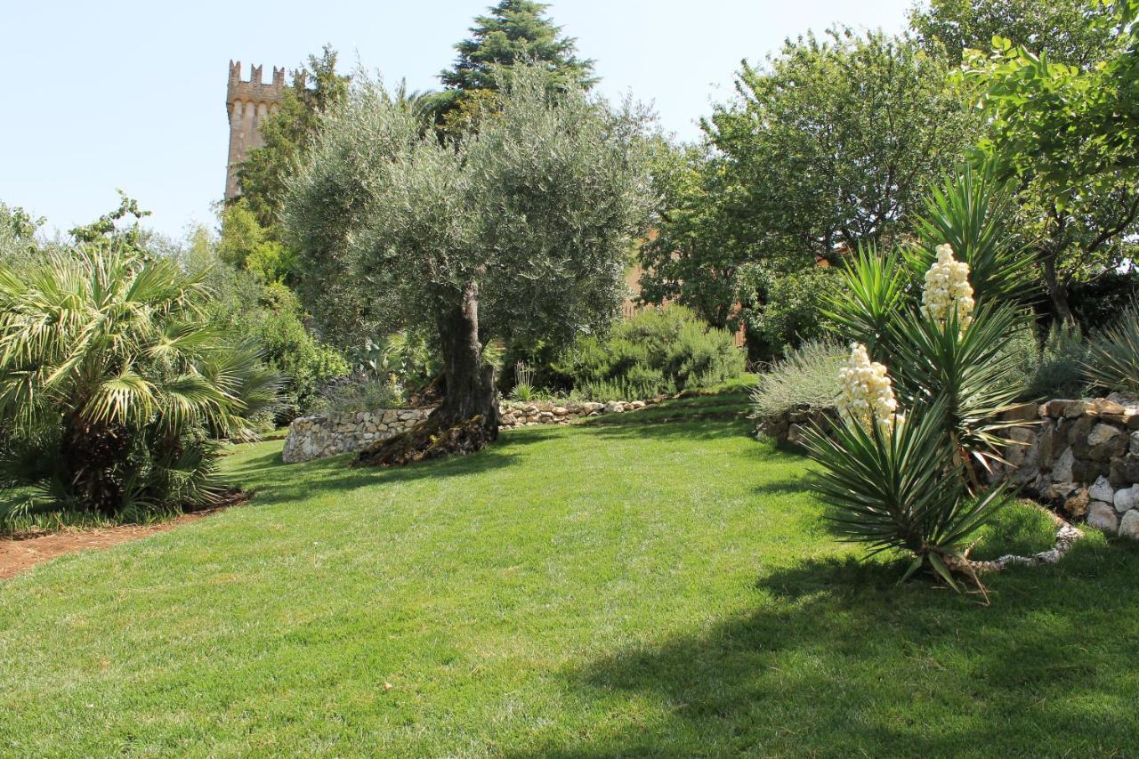Agriturismo Castello Santa Margherita Cori Exteriör bild
