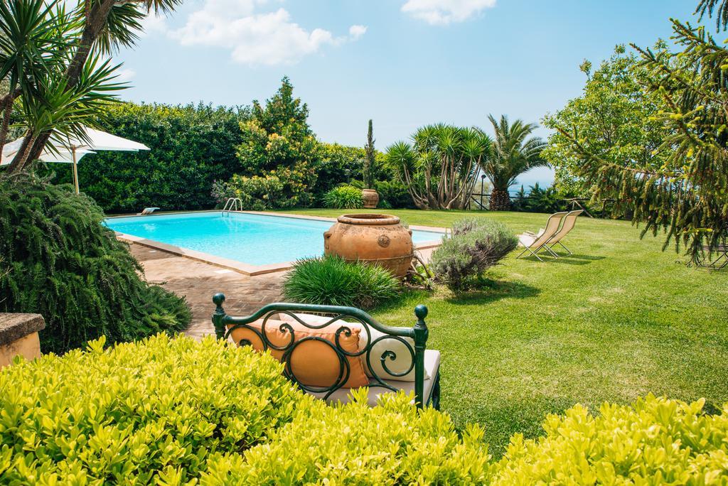 Agriturismo Castello Santa Margherita Cori Exteriör bild