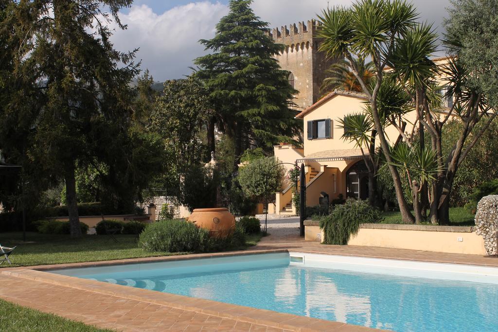 Agriturismo Castello Santa Margherita Cori Exteriör bild