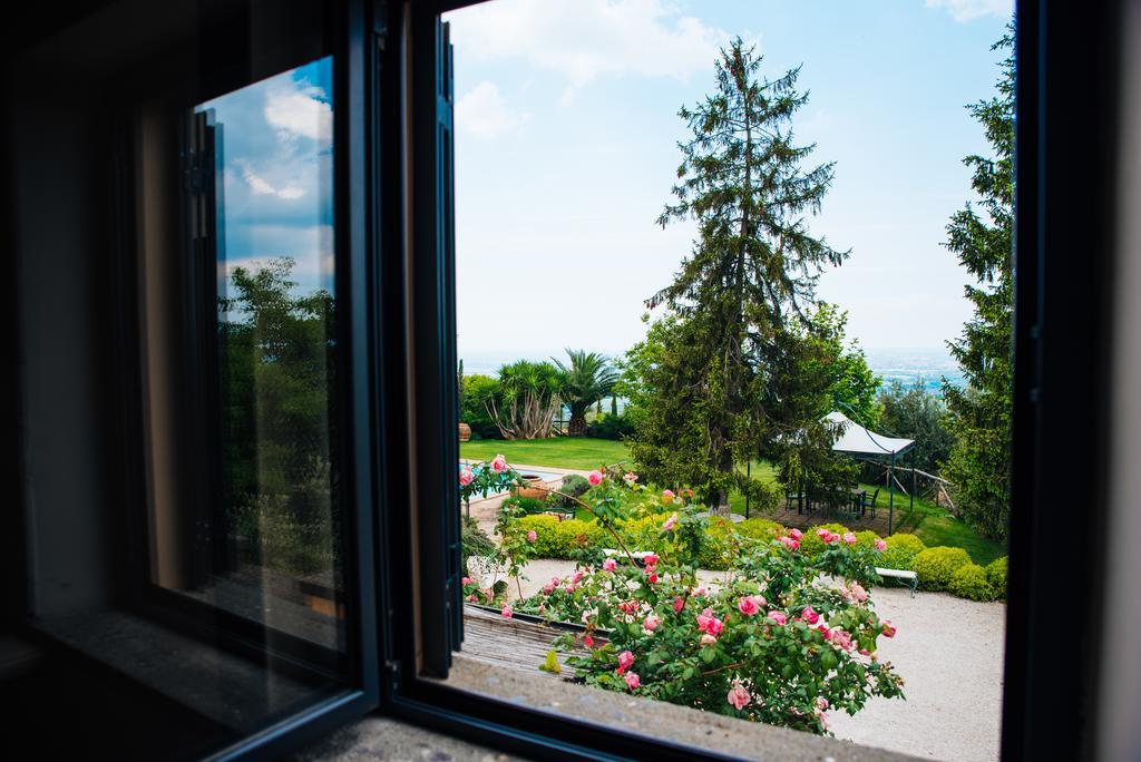 Agriturismo Castello Santa Margherita Cori Exteriör bild
