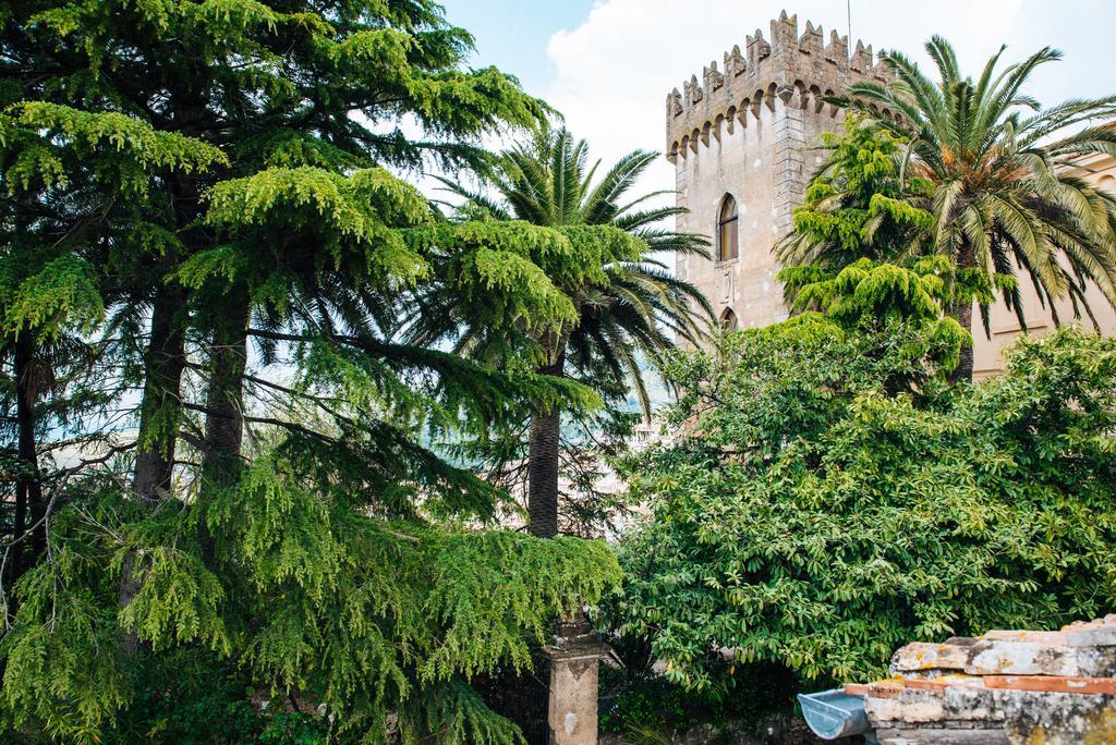 Agriturismo Castello Santa Margherita Cori Exteriör bild